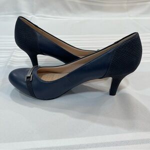 Life Stride Blue Heels Elegant Design